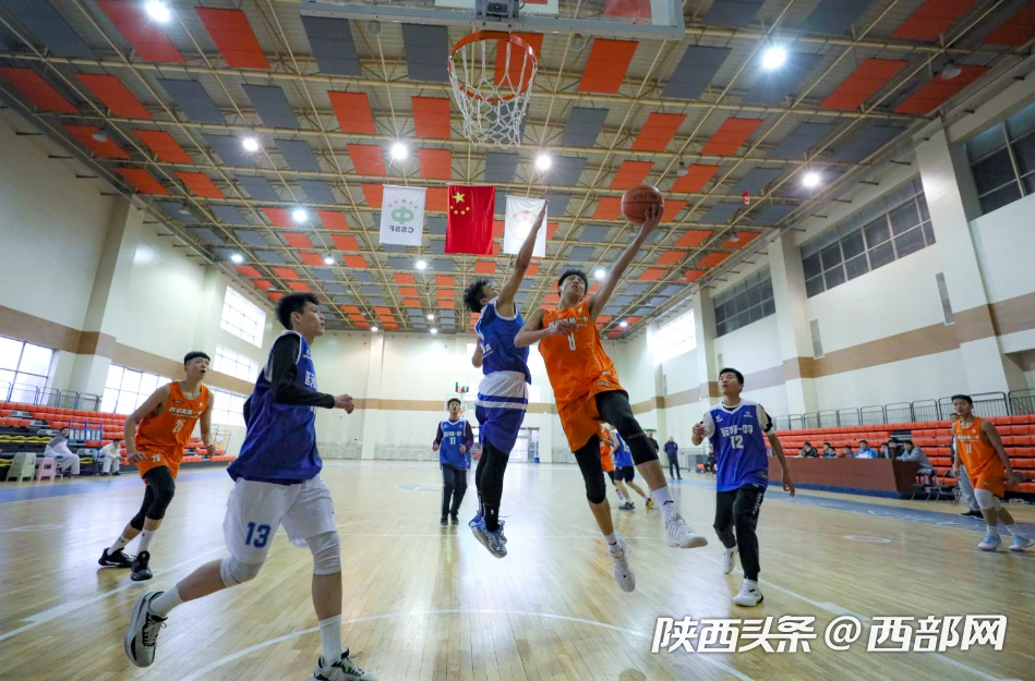 如何通过参加杯赛提升篮球训练效果_0